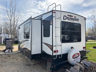 2018 Crusader Prime Time Crusader fifth-wheel R in Winnipeg, Manitoba - 5 - w320h240px