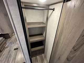 2025 Gulf Stream Envision 28CRB in Winnipeg, Manitoba - 5 - w320h240px