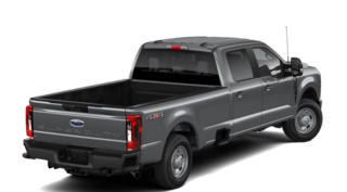 2026 Ford Super Duty F-250 SRW XL in Amos, Quebec - 3 - w320h240px