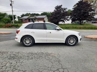 2010 Audi Q5 3.2L Premium in Hebbville, Nova Scotia - 6 - w320h240px