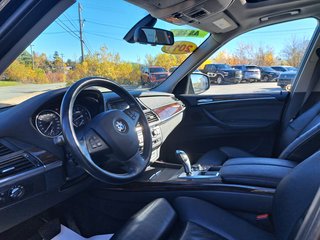 2011 BMW X5 35i in Hebbville, Nova Scotia - 2 - w320h240px