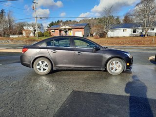 2014 Chevrolet Cruze 2LT in Hebbville, Nova Scotia - 6 - w320h240px