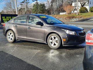 2014 Chevrolet Cruze 2LT in Hebbville, Nova Scotia - 5 - w320h240px
