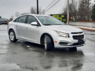 2015  Cruze 1LT in Hebbville, Nova Scotia - 3 - w320h240px