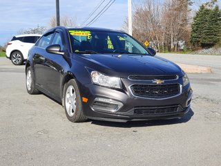 2015 Chevrolet Cruze 2LT in Hebbville, Nova Scotia - 4 - w320h240px