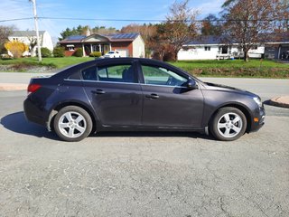 2015 Chevrolet Cruze 2LT in Hebbville, Nova Scotia - 5 - w320h240px