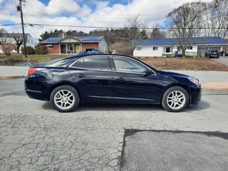 2016 Chevrolet Malibu Limited LT in Hebbville, Nova Scotia - 6 - w320h240px