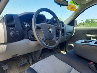 2007 Chevrolet Silverado 1500 LT in Hebbville, Nova Scotia - 2 - w320h240px