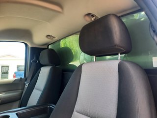 2007 Chevrolet Silverado 1500 LT in Hebbville, Nova Scotia - 3 - w320h240px