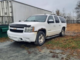 2010  Suburban LT in Hebbville, Nova Scotia - 3 - w320h240px