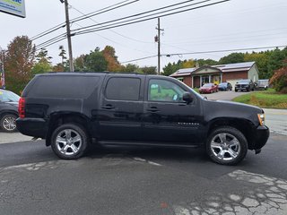 2014 Chevrolet Suburban LS in Hebbville, Nova Scotia - 6 - w320h240px