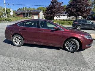 2016 Chrysler 200 Limited in Hebbville, Nova Scotia - 3 - w320h240px