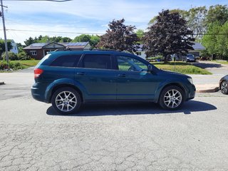 2009 Dodge Journey SXT in Hebbville, Nova Scotia - 3 - w320h240px