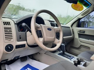 2009 Ford Escape Hybrid in Hebbville, Nova Scotia - 3 - w320h240px