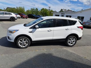 2019 Ford Escape SE in Hebbville, Nova Scotia - 3 - w320h240px