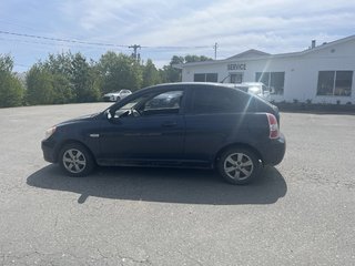 2009 Hyundai Accent MAN L in Hebbville, Nova Scotia - 6 - w320h240px