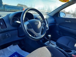 2012 Hyundai Elantra Touring GLS in Hebbville, Nova Scotia - 3 - w320h240px