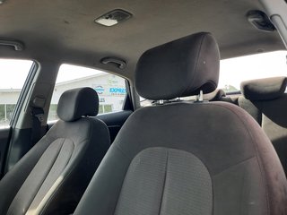 2009 Hyundai Elantra L in Hebbville, Nova Scotia - 4 - w320h240px