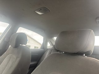2009 Hyundai Elantra L in Hebbville, Nova Scotia - 4 - w320h240px