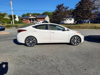 2011 Hyundai Elantra Limited w/Nav in Hebbville, Nova Scotia - 6 - w320h240px