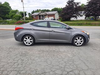 2012 Hyundai Elantra Limited w/Navi in Hebbville, Nova Scotia - 6 - w320h240px