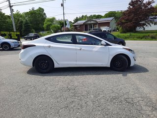 2016 Hyundai Elantra GL in Hebbville, Nova Scotia - 4 - w320h240px