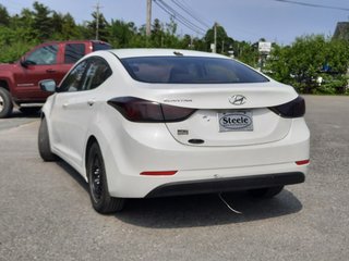 2016 Hyundai Elantra GL in Hebbville, Nova Scotia - 6 - w320h240px