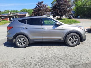 2016 Hyundai Santa Fe Sport Premium in Hebbville, Nova Scotia - 3 - w320h240px