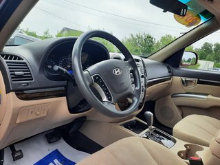 2010 Hyundai Santa Fe GL in Hebbville, Nova Scotia - 3 - w320h240px