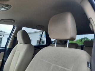2010 Hyundai Santa Fe GL in Hebbville, Nova Scotia - 4 - w320h240px