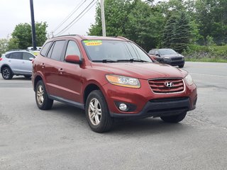2010 Hyundai Santa Fe GL in Hebbville, Nova Scotia - 2 - w320h240px