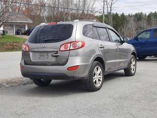 2012 Hyundai Santa Fe GL Premium in Hebbville, Nova Scotia - 4 - w320h240px