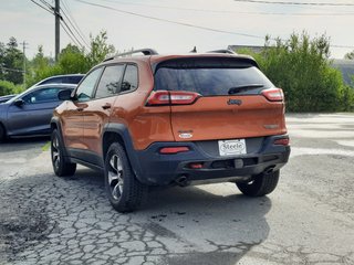 2016 Jeep Cherokee Trailhawk in Hebbville, Nova Scotia - 5 - w320h240px