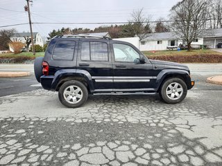 2007 Jeep Liberty Limited Edition in Hebbville, Nova Scotia - 6 - w320h240px