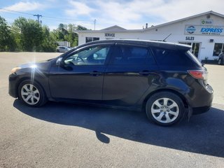 2013 Mazda 3 GX in Hebbville, Nova Scotia - 6 - w320h240px
