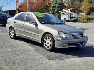 2006 Mercedes-Benz C-Class 3.5L in Hebbville, Nova Scotia - 3 - w320h240px