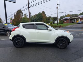 2012 Nissan JUKE SV in Hebbville, Nova Scotia - 6 - w320h240px