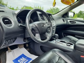 2018 Nissan Pathfinder SL Premium in Hebbville, Nova Scotia - 2 - w320h240px