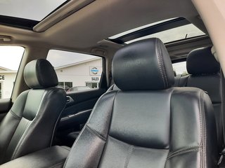 2018 Nissan Pathfinder SL Premium in Hebbville, Nova Scotia - 3 - w320h240px