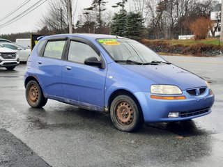 2008 Pontiac Wave SE in Hebbville, Nova Scotia - 2 - w320h240px