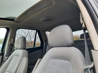 2006 Saturn VUE Base in Hebbville, Nova Scotia - 3 - w320h240px