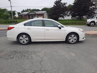 2015 Subaru Legacy 2.5i in Hebbville, Nova Scotia - 3 - w320h240px