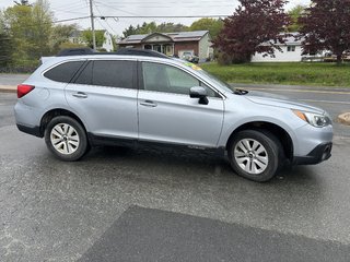 2016 Subaru Outback 2.5i w/Touring Pkg in Hebbville, Nova Scotia - 4 - w320h240px