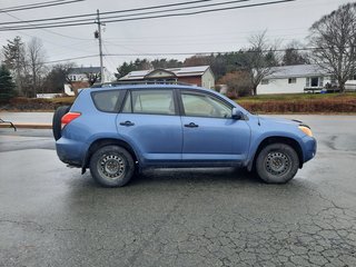 2008  RAV4 Base in Hebbville, Nova Scotia - 4 - w320h240px