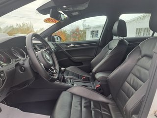 2016 Volkswagen Golf R BASE in Hebbville, Nova Scotia - 3 - w320h240px