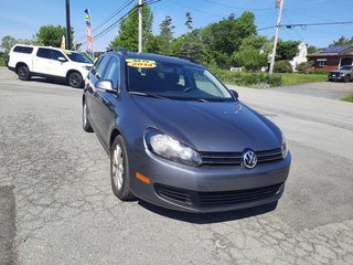 2014 Volkswagen Golf Wagon Trendline in Hebbville, Nova Scotia - 2 - w320h240px