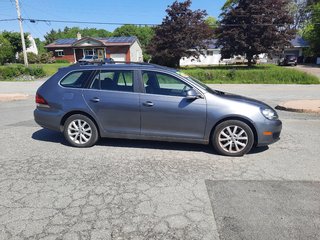 2014 Volkswagen Golf Wagon Trendline in Hebbville, Nova Scotia - 3 - w320h240px