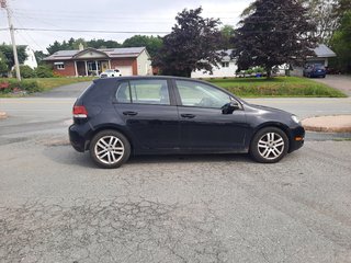 2011 Volkswagen Golf TDI Comfortline in Hebbville, Nova Scotia - 3 - w320h240px