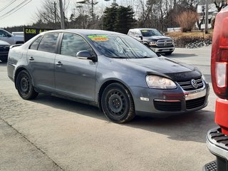 2010 Volkswagen Jetta Sedan Trendline in Hebbville, Nova Scotia - 4 - w320h240px