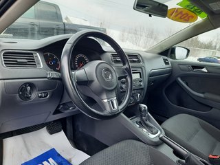 2011 Volkswagen Jetta Sedan Comfortline in Hebbville, Nova Scotia - 3 - w320h240px